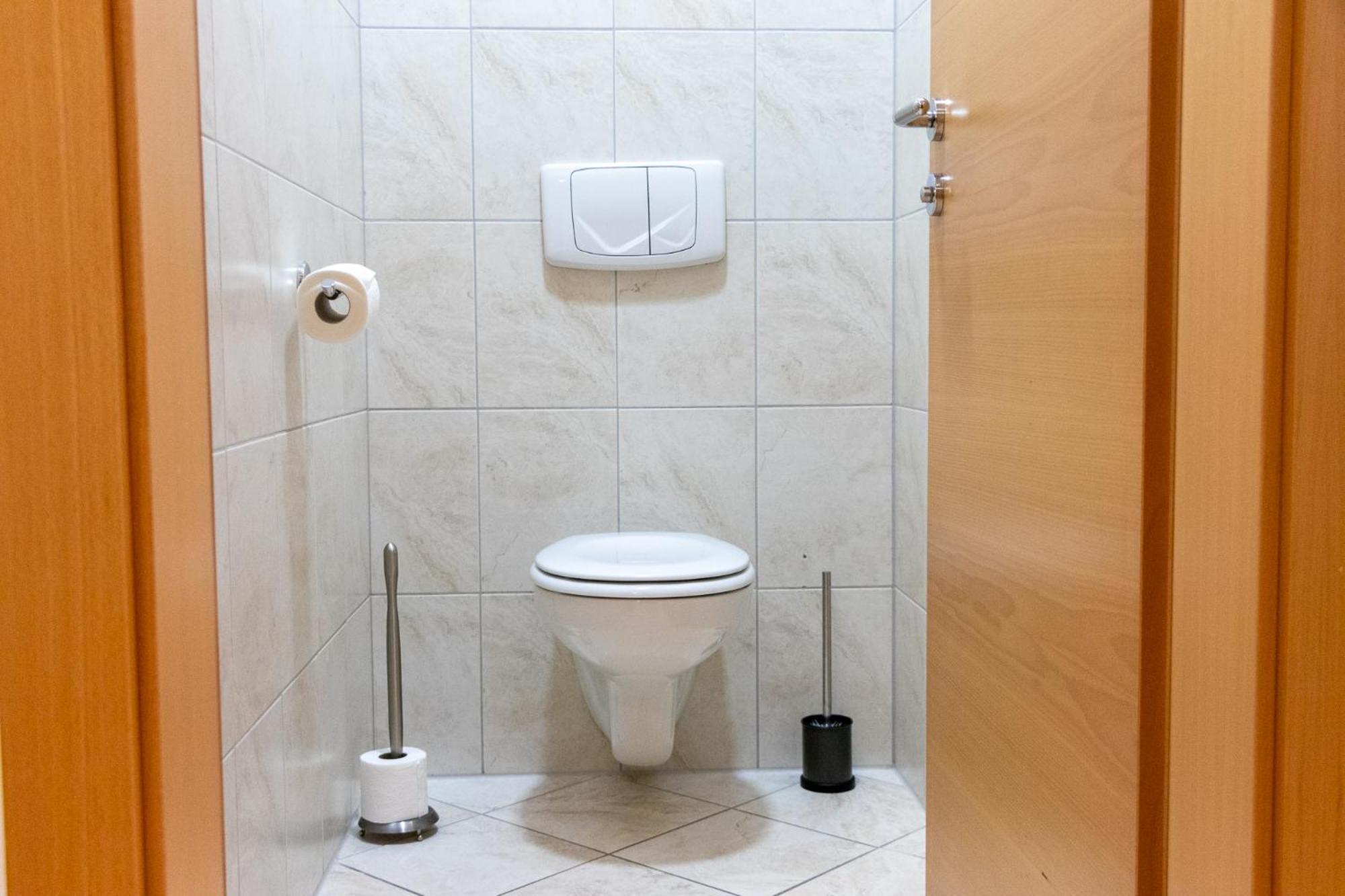 International House Mit Terrasse Zw 9 Apartament *